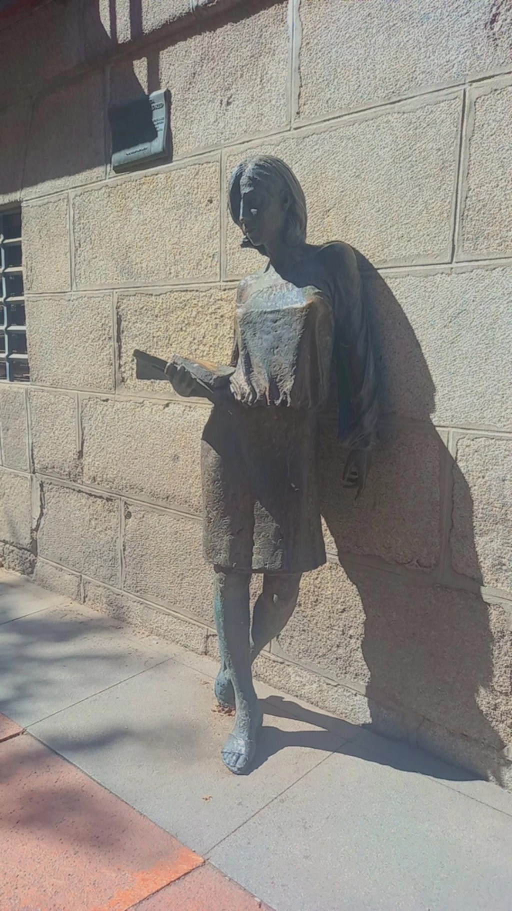 Por trás de cada semblante feminino existe uma história de luta, força e beleza. 